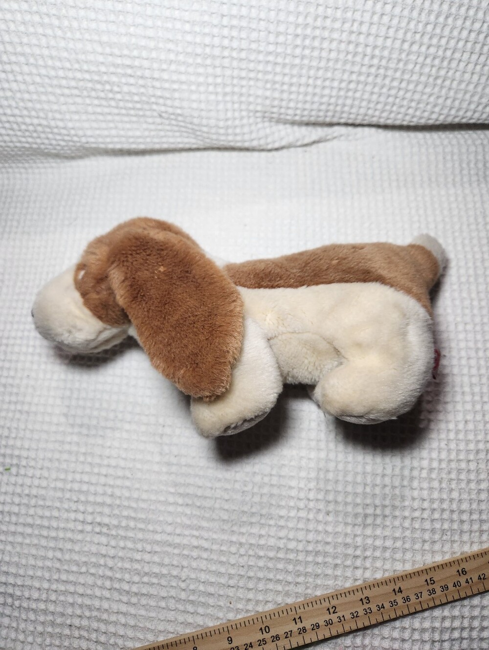 Ty Beanie Buddy Tracker the Basset Hound plush toy - Picture 15 of 15